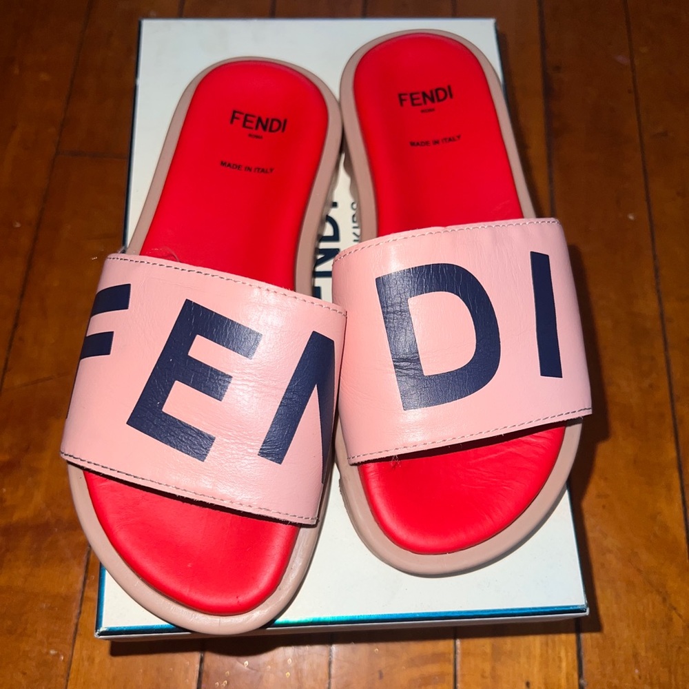 Fendi Slides